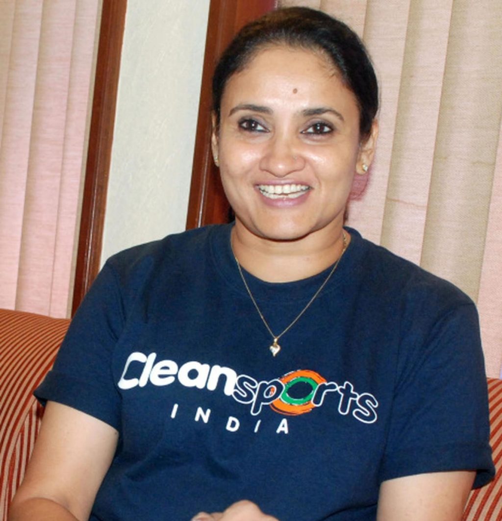 07MN_PAGE2_PE_VANDANA1